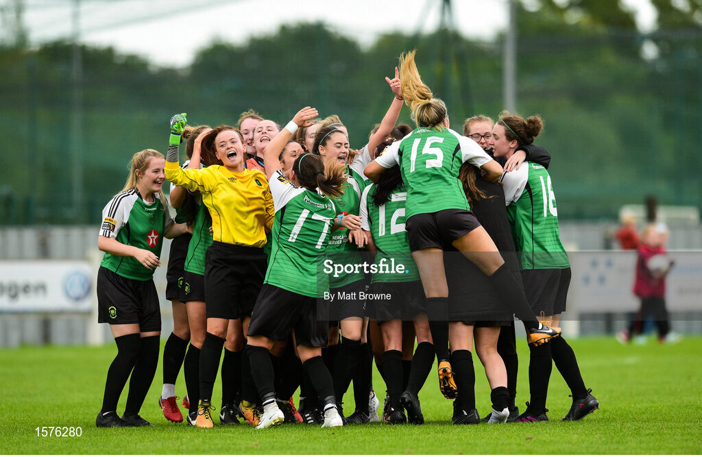 15 September 2018; Peamount United players celebrates after the Continental Tyres Women’s National League Cup Final between Wexford Youths at Peamount United at Ferrcarrig Park in Wexford. Photo by Matt Browne/Sportsfile