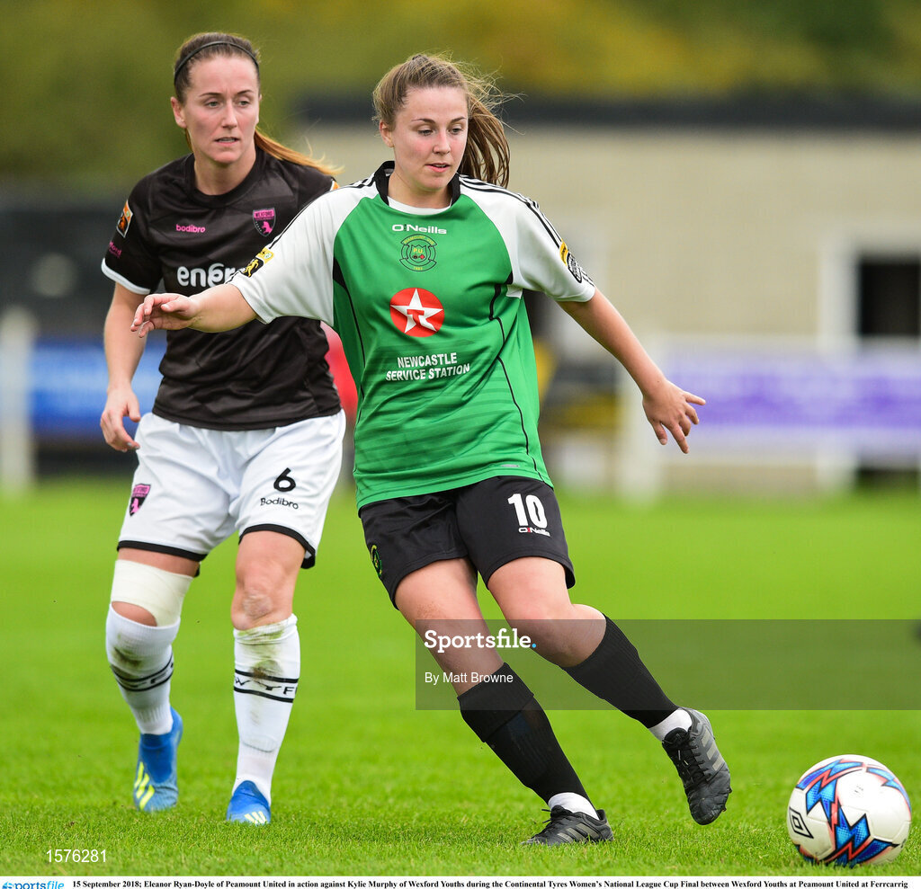 15 September 2018; Eleanor Ryan-Doyle of Peamount United in action against Kylie Murphy of Wexford Youths during the Continental Tyres Women’s National League Cup Final between Wexford Youths at Peamount United at Ferrcarrig Park in Wexford. Photo by Matt Browne/Sportsfile