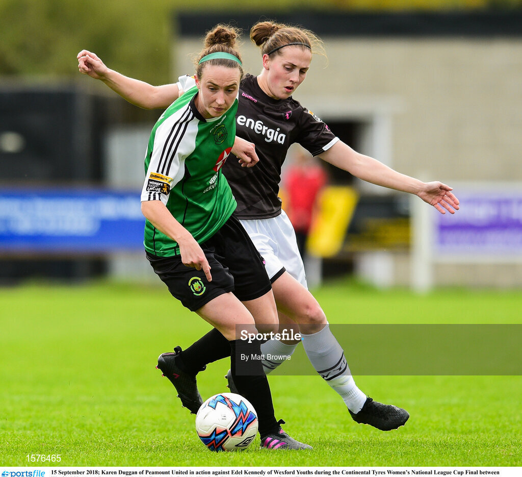 15 September 2018; Karen Duggan of Peamount United in action against Edel Kennedy of Wexford Youths during the Continental Tyres Women’s National League Cup Final between Wexford Youths at Peamount United at Ferrcarrig Park in Wexford. Photo by Matt Browne/Sportsfile