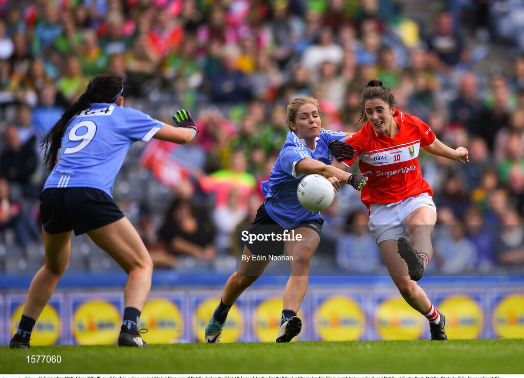 16 September 2018; Ciara O'Sullivan of Cork in action against Sinéad Finnegan of Dublin during the TG4 All-Ireland Ladies Football Senior Championship Final match between Cork and Dublin at Croke Park, Dublin. Photo by Eóin Noonan/Sportsfile