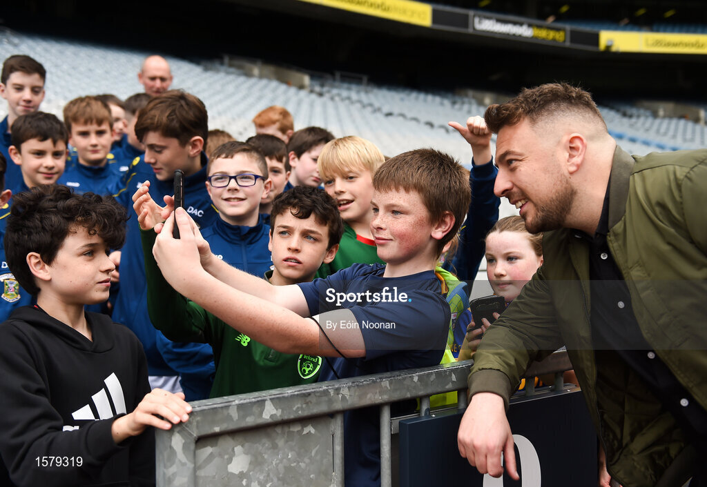 22 September 2018; The 2 Johnnies take selfies with young players during the Littlewoods Ireland Connacht Provincial Days Go Games in Croke Park. This year over 6,000 boys and girls aged between six and eleven represented their clubs in a series of mini blitzes and – just like their heroes – got to play in Croke Park. For exclusive content and behind the scenes action follow Littlewoods Ireland on Facebook, Instagram, Twitter and https://blog.littlewoodsireland.ie/ Photo by Eóin Noonan/Sportsfile