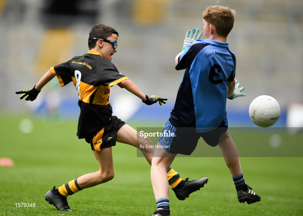 22 September 2018; Johnathan Boyle of Bornacoola, Co Leitrim scores a goal past Colin Drury of Western Gaels, Co Sligo during the Littlewoods Ireland Connacht Provincial Days Go Games in Croke Park. This year over 6,000 boys and girls aged between six and eleven represented their clubs in a series of mini blitzes and – just like their heroes – got to play in Croke Park. For exclusive content and behind the scenes action follow Littlewoods Ireland on Facebook, Instagram, Twitter and https://blog.littlewoodsireland.ie/ Photo by Eóin Noonan/Sportsfile