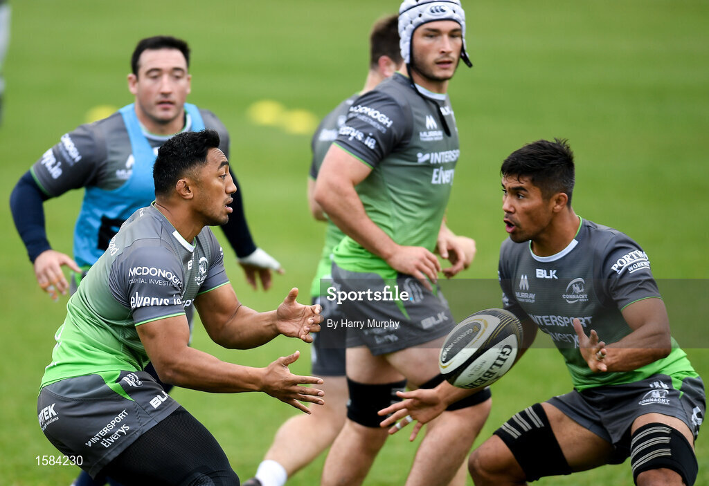 2 October 2018; Bundee Aki and Jarrad Butler during Connacht Rugby squad training at the Sportsground in Galway. Photo by Harry Murphy/Sportsfile