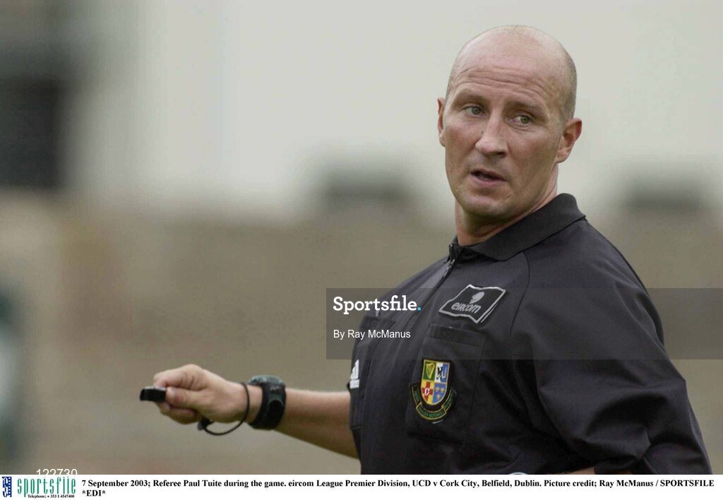7 September 2003; Referee Paul Tuite during the game. eircom League Premier Division, UCD v Cork City, Belfield, Dublin. Picture credit; Ray McManus / SPORTSFILE *EDI*