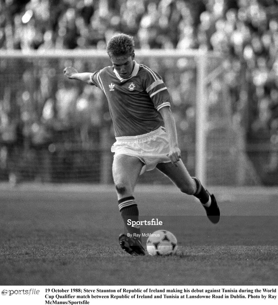 19 October 1988; Steve Staunton of Republic of Ireland making his debut against Tunisia during the Friendly match between Republic of Ireland and Tunisia at Lansdowne Road in Dublin. Photo by Ray McManus/Sportsfile