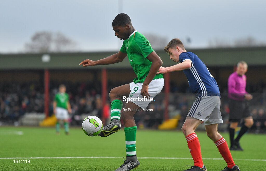 16 November 2018; Sinclair Armstrong of Republic of Ireland in action against Lyall Booth of Scotland during the U16 Victory Shield match between Republic of Ireland and Scotland at Mounthawk Park in Tralee, Kerry. Photo by Brendan Moran/Sportsfile