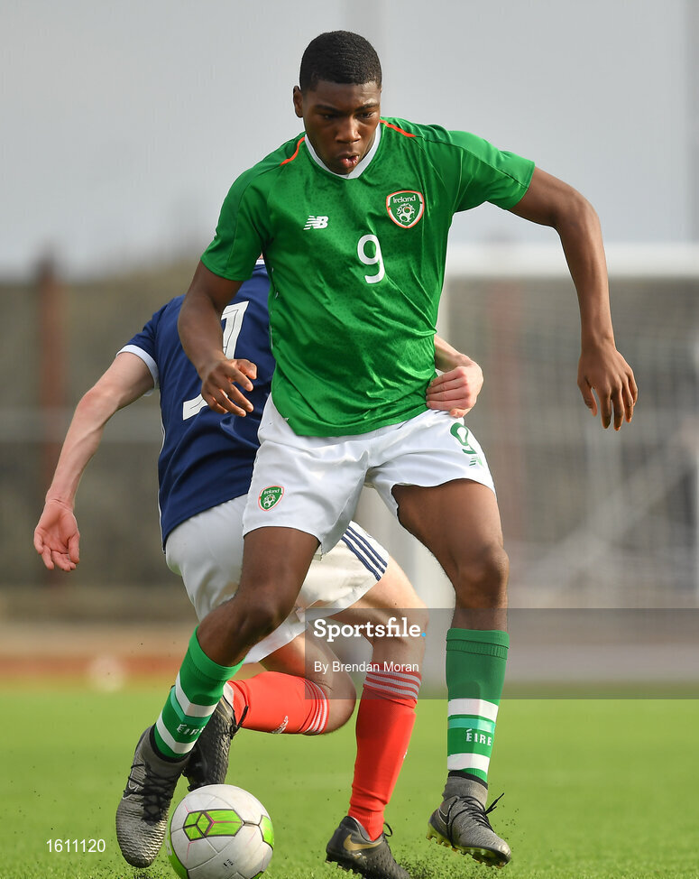 16 November 2018; Sinclair Armstrong of Republic of Ireland in action against Lyall Booth of Scotland during the U16 Victory Shield match between Republic of Ireland and Scotland at Mounthawk Park in Tralee, Kerry. Photo by Brendan Moran/Sportsfile