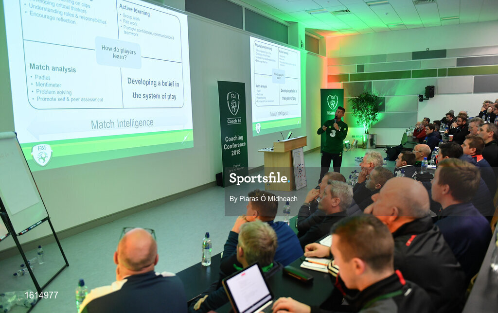 24 November 2018; Republic of Ireland Women's National team manager Colin Bell speaking during the 2018 FAI Coach Education Conference at IT Carlow in Carlow. Photo by Piaras Ó Mídheach/Sportsfile