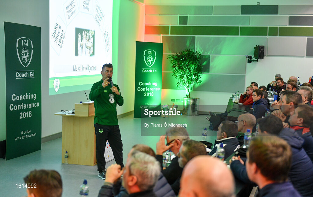 24 November 2018; Republic of Ireland Women's National team manager Colin Bell speaking during the 2018 FAI Coach Education Conference at IT Carlow in Carlow. Photo by Piaras Ó Mídheach/Sportsfile