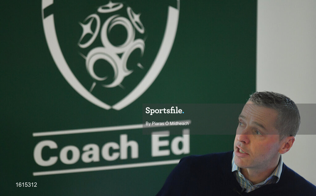 24 November 2018; Dr Seamus Murphy speaking during the 2018 FAI Coach Education Conference at IT Carlow in Carlow. Photo by Piaras Ó Mídheach/Sportsfile