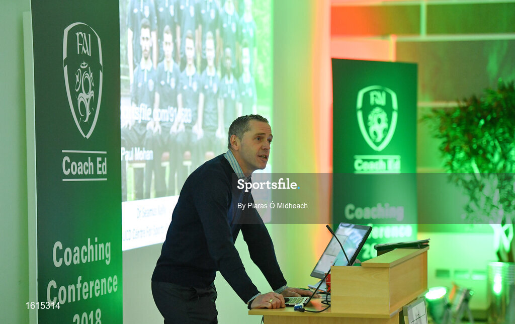 24 November 2018; Dr Seamus Murphy speaking during the 2018 FAI Coach Education Conference at IT Carlow in Carlow. Photo by Piaras Ó Mídheach/Sportsfile