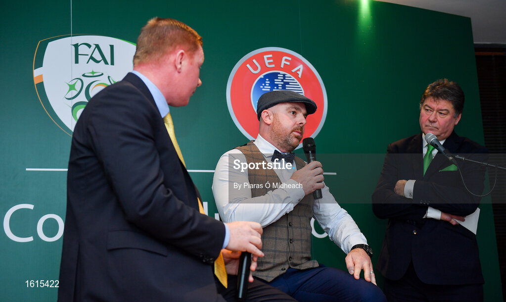 24 November 2018; Derek Boyle, centre, with Will Clarke and MC Trevor Welsh during the UEFA Elite Youth A Licence Graduation 2018 at The Talbot Hotel Carlow. Photo by Piaras Ó Mídheach/Sportsfile