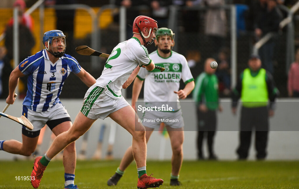 2 December 2018; Adrian Mullen of Ballyhale Shamrocks scores his side's first goal as Dean Curran of Ballyboden St Enda's closes in during the AIB Leinster GAA Hurling Senior Club Championship Final match Ballyboden St Enda's and Ballyhale Shamrocks at Netwatch Cullen Park in Carlow. Photo by Piaras Ó Mídheach/Sportsfile