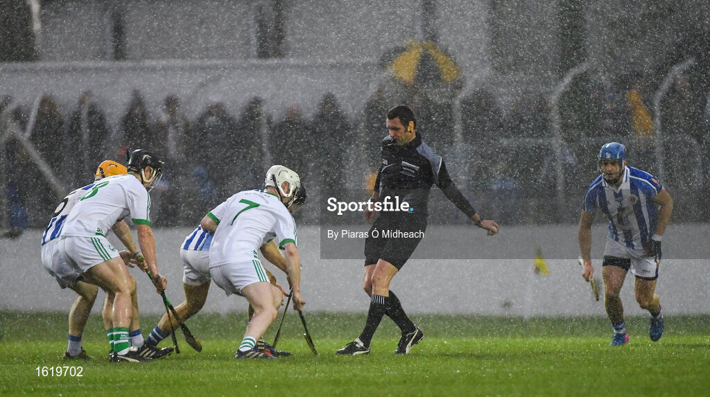 2 December 2018; Referee Patrick Murphy throws the ball in to start the second half during the AIB Leinster GAA Hurling Senior Club Championship Final match Ballyboden St Enda's and Ballyhale Shamrocks at Netwatch Cullen Park in Carlow. Photo by Piaras Ó Mídheach/Sportsfile
