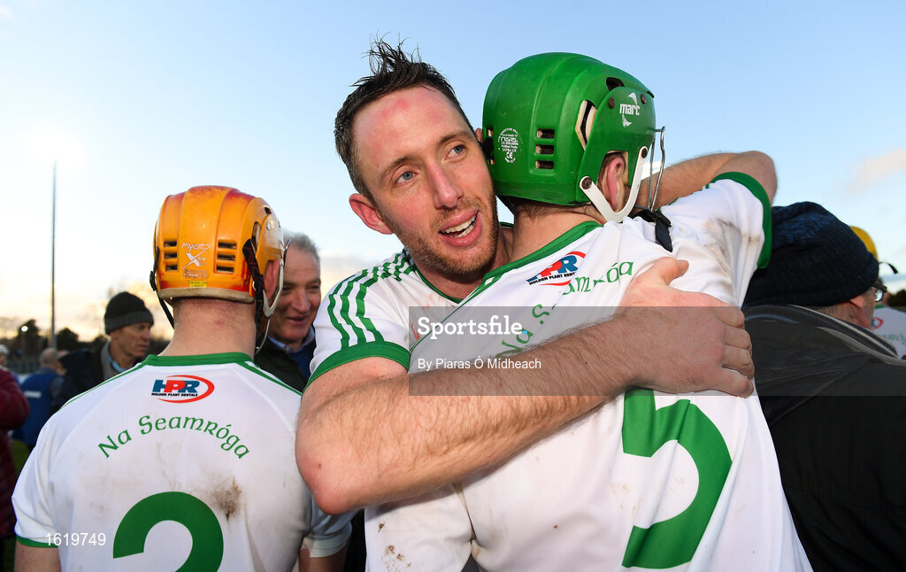 2 December 2018; Michael Fennelly of Ballyhale Shamrocks celebrates with teammate Joey Holden, 3, following the AIB Leinster GAA Hurling Senior Club Championship Final match Ballyboden St Enda's and Ballyhale Shamrocks at Netwatch Cullen Park in Carlow. Photo by Piaras Ó Mídheach/Sportsfile