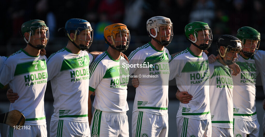 2 December 2018; Ballyhale Shamrocks players stand for Amhrán na bhFiann before the AIB Leinster GAA Hurling Senior Club Championship Final match Ballyboden St Enda's and Ballyhale Shamrocks at Netwatch Cullen Park in Carlow. Photo by Piaras Ó Mídheach/Sportsfile