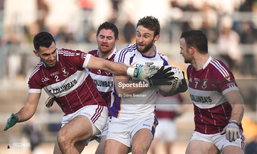 9 December 2018; Shane Horan of Kilmacud Crokes in action against Simon Cadam of Mullinalaghta St Columba's during the AIB Leinster GAA Football Senior Club Championship Final match between Kilmacud Crokes and Mullinalaghta St Columba's at Bord na Móna O'Connor Park in Offaly. Photo by Daire Brennan/Sportsfile