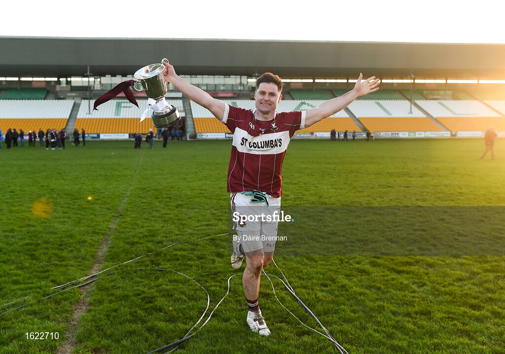 9 December 2018; Mullinalaghta St Columba's captain Shane Mulligan celebrates with the cup after the AIB Leinster GAA Football Senior Club Championship Final match between Kilmacud Crokes and Mullinalaghta St Columba's at Bord na Móna O'Connor Park in Offaly. Photo by Daire Brennan/Sportsfile
