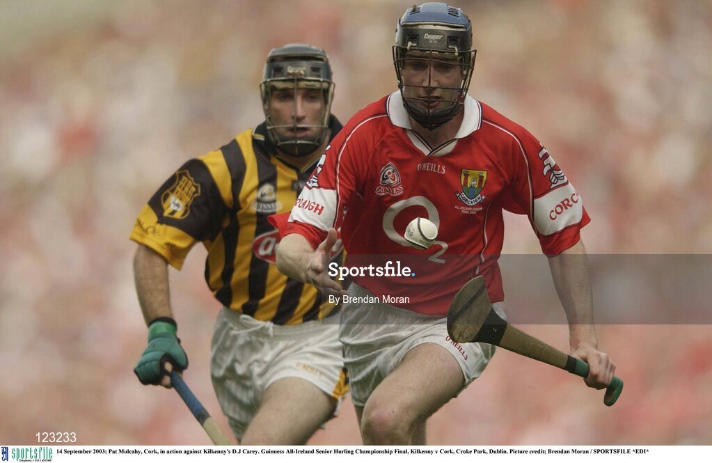 14 September 2003; Pat Mulcahy, Cork, in action against Kilkenny's D.J Carey. Guinness All-Ireland Senior Hurling Championship Final, Kilkenny v Cork, Croke Park, Dublin. Picture credit; Brendan Moran / SPORTSFILE *EDI*