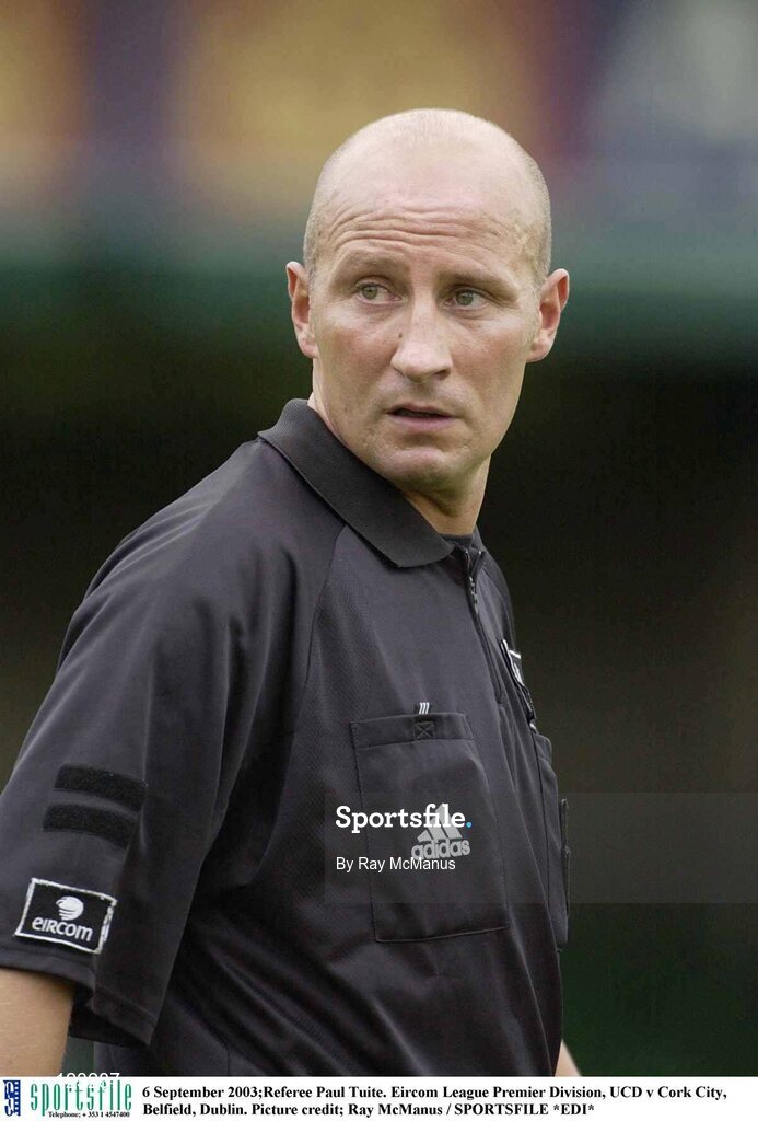6 September 2003;Referee Paul Tuite. Eircom League Premier Division, UCD v Cork City, Belfield, Dublin. Picture credit; Ray McManus / SPORTSFILE *EDI*