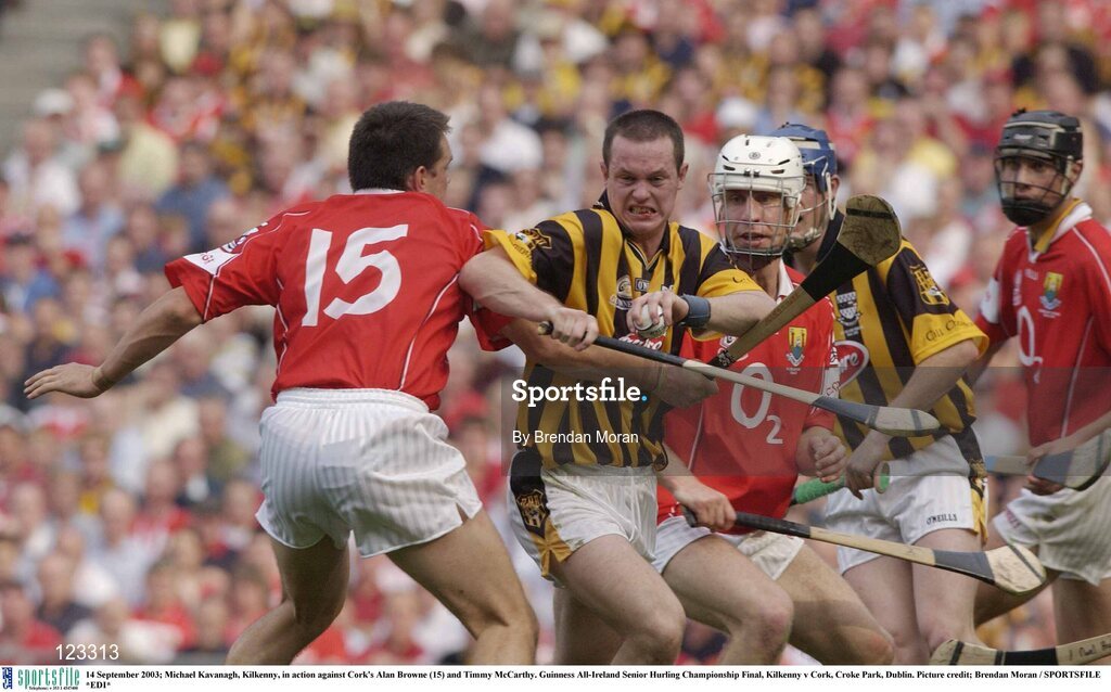 14 September 2003; Michael Kavanagh, Kilkenny, in action against Cork's Alan Browne (15) and Timmy McCarthy. Guinness All-Ireland Senior Hurling Championship Final, Kilkenny v Cork, Croke Park, Dublin. Picture credit; Brendan Moran / SPORTSFILE *EDI*