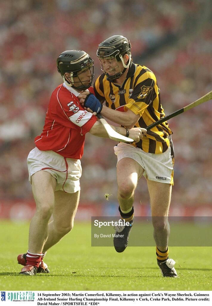 14 September 2003; Martin Comerford, Kilkenny, in action against Cork's Wayne Sherlock. Guinness All-Ireland Senior Hurling Championship Final, Kilkenny v Cork, Croke Park, Dublin. Picture credit; David Maher / SPORTSFILE *EDI*