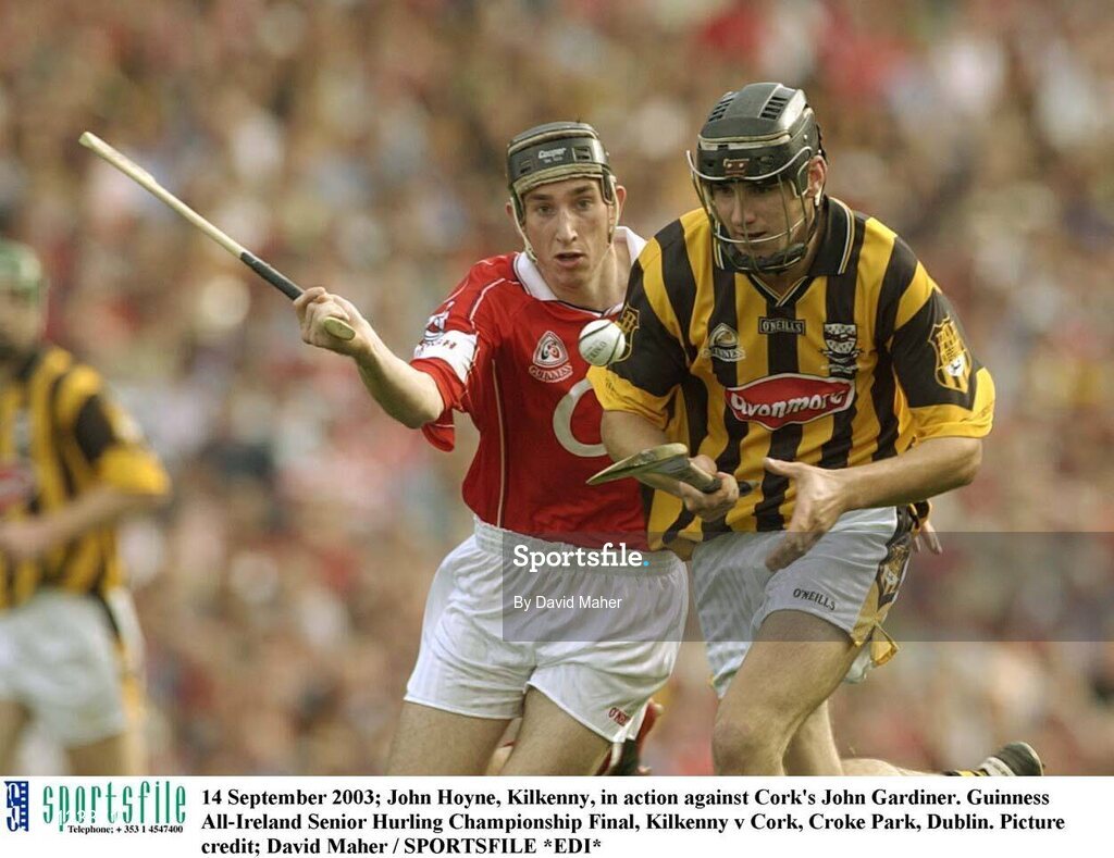 14 September 2003; John Hoyne, Kilkenny, in action against Cork's John Gardiner. Guinness All-Ireland Senior Hurling Championship Final, Kilkenny v Cork, Croke Park, Dublin. Picture credit; David Maher / SPORTSFILE *EDI*