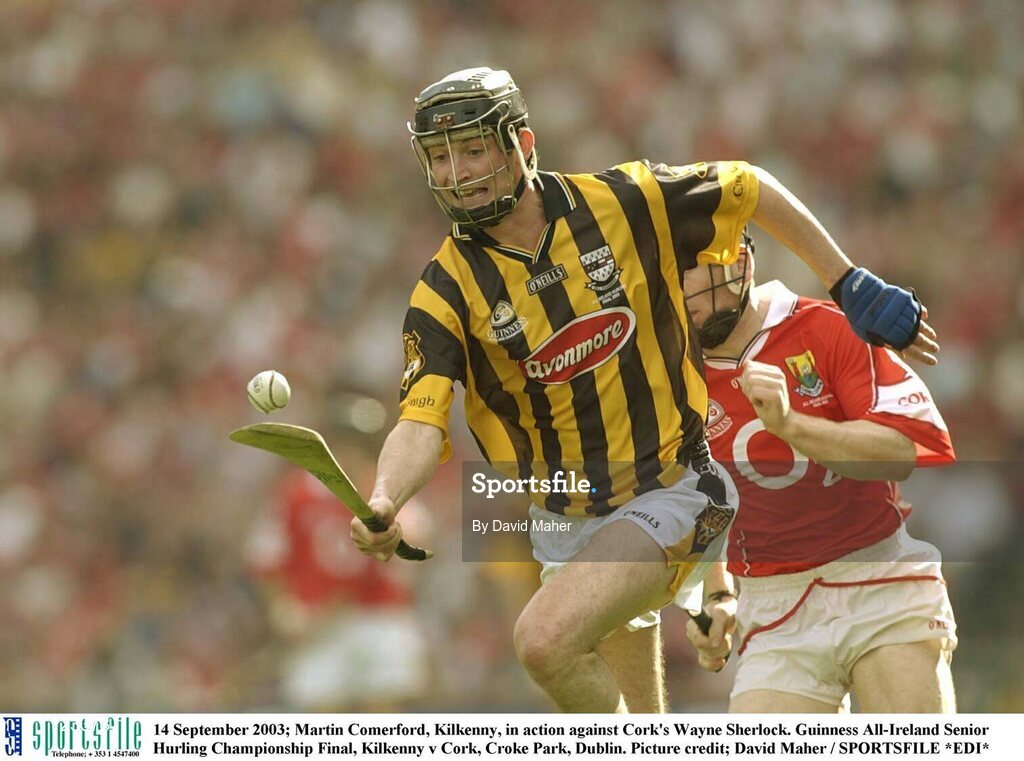 14 September 2003; Martin Comerford, Kilkenny, in action against Cork's Wayne Sherlock. Guinness All-Ireland Senior Hurling Championship Final, Kilkenny v Cork, Croke Park, Dublin. Picture credit; David Maher / SPORTSFILE *EDI*