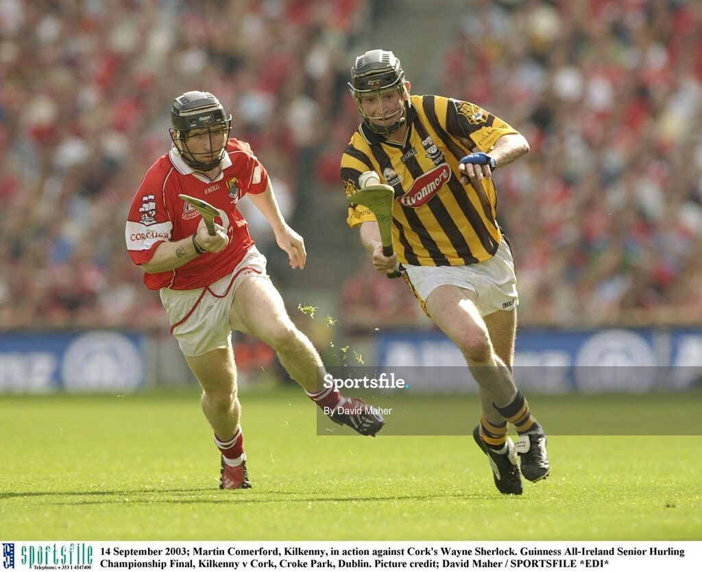 14 September 2003; Martin Comerford, Kilkenny, in action against Cork's Wayne Sherlock. Guinness All-Ireland Senior Hurling Championship Final, Kilkenny v Cork, Croke Park, Dublin. Picture credit; David Maher / SPORTSFILE *EDI*
