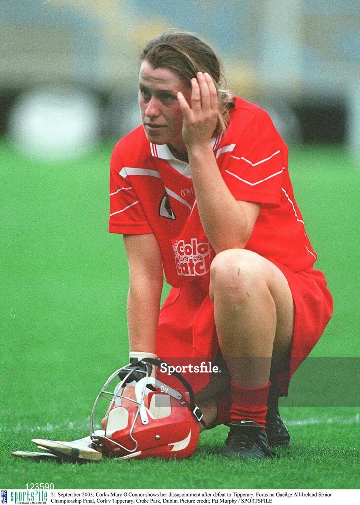 21 September 2003; Cork's Mary O'Connor shows her dissapointment after defeat to Tipperary. Foras na Gaeilge All-Ireland Senior Championship Final, Cork v Tipperary, Croke Park, Dublin. Picture credit; Pat Murphy / SPORTSFILE