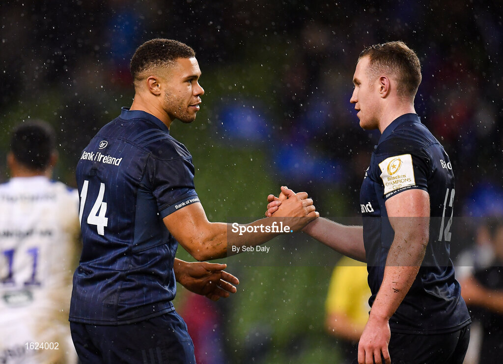 15 December 2018; Adam Byrne, left, and Rory O’Loughlin of Leinster shake hands following their side's victory during the Heineken Champions Cup Pool 1 Round 4 match between Leinster and Bath at the Aviva Stadium in Dublin. Photo by Seb Daly/Sportsfile