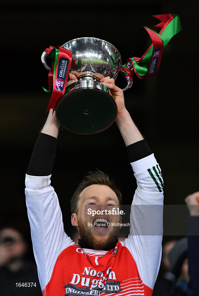 9 February 2019; Kilcummin captain Brendan Kealy lifts the cup after the AIB GAA Football All-Ireland Intermediate Championship Final match between Kilcummin and Naomh Éanna at Croke Park in Dublin. Photo by Piaras Ó Mídheach/Sportsfile