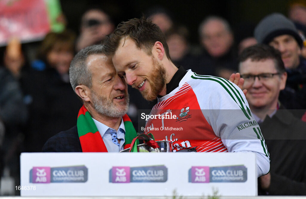 9 February 2019; Former GAA President Seán Kelly in conversation with his clubmate Kilcummin captain Brendan Kealy before presenting him with the cup after the AIB GAA Football All-Ireland Intermediate Championship Final match between Kilcummin and Naomh Éanna at Croke Park in Dublin. Photo by Piaras Ó Mídheach/Sportsfile