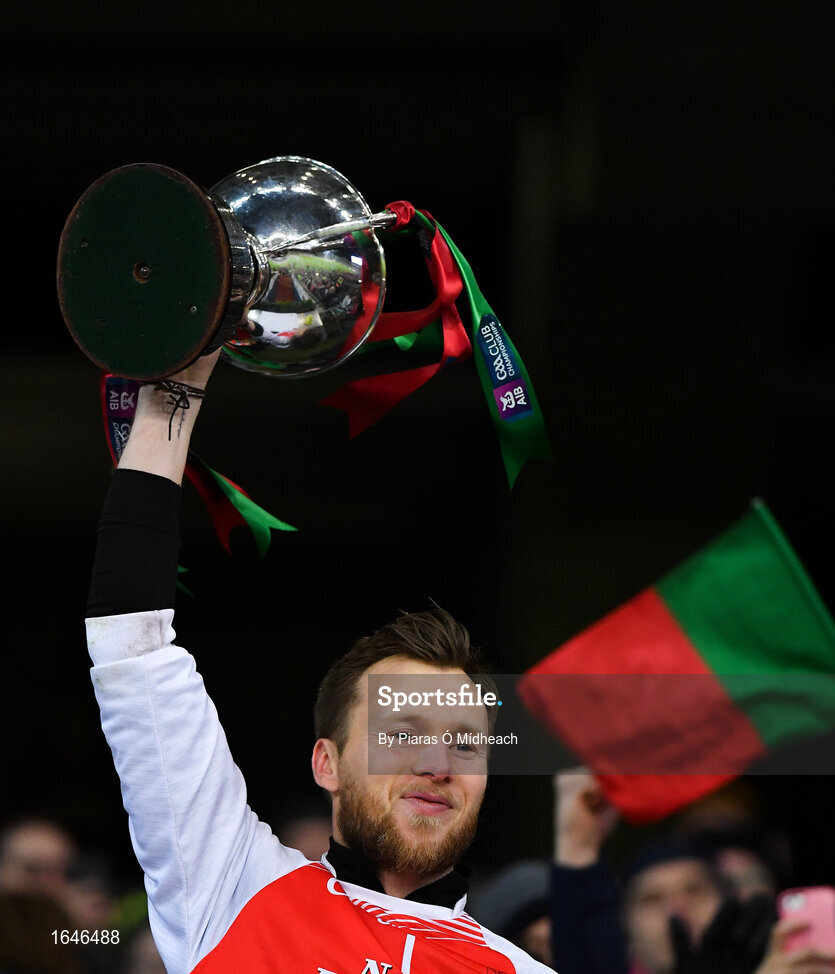 9 February 2019; Kilcummin captain Brendan Kealy lifts the cup after the AIB GAA Football All-Ireland Intermediate Championship Final match between Kilcummin and Naomh Éanna at Croke Park in Dublin. Photo by Piaras Ó Mídheach/Sportsfile