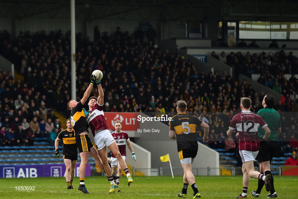 16 February 2019; Johnny Buckley of Dr Crokes in action against John Keegan of Mullinalaghta St Columba's during the AIB GAA Football All-Ireland Senior Club Championship Semi-Final match between Mullinalaghta St Columba’s and Dr Crokes at Semple Stadium in Thurles, Tipperary. Photo by Seb Daly/Sportsfile
