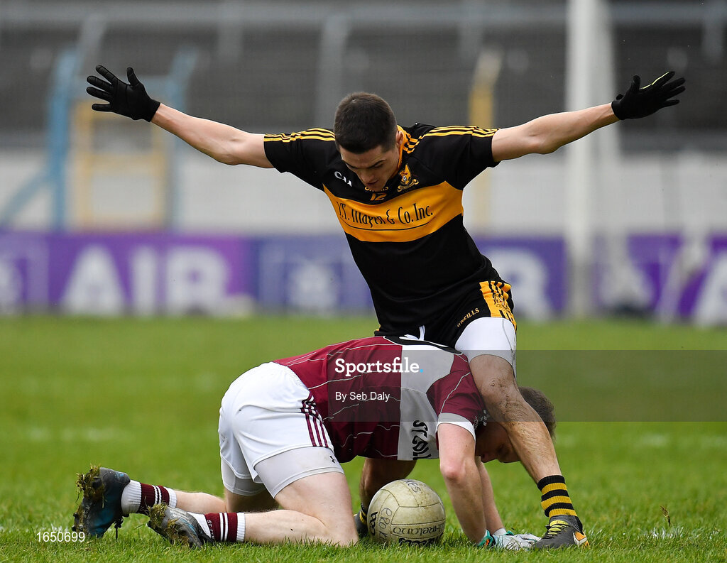 16 February 2019; Gary Rogers of Mullinalaghta St Columba's in action against Brian Looney of Dr Crokes during the AIB GAA Football All-Ireland Senior Club Championship Semi-Final match between Mullinalaghta St Columba’s and Dr Crokes at Semple Stadium in Thurles, Tipperary. Photo by Seb Daly/Sportsfile