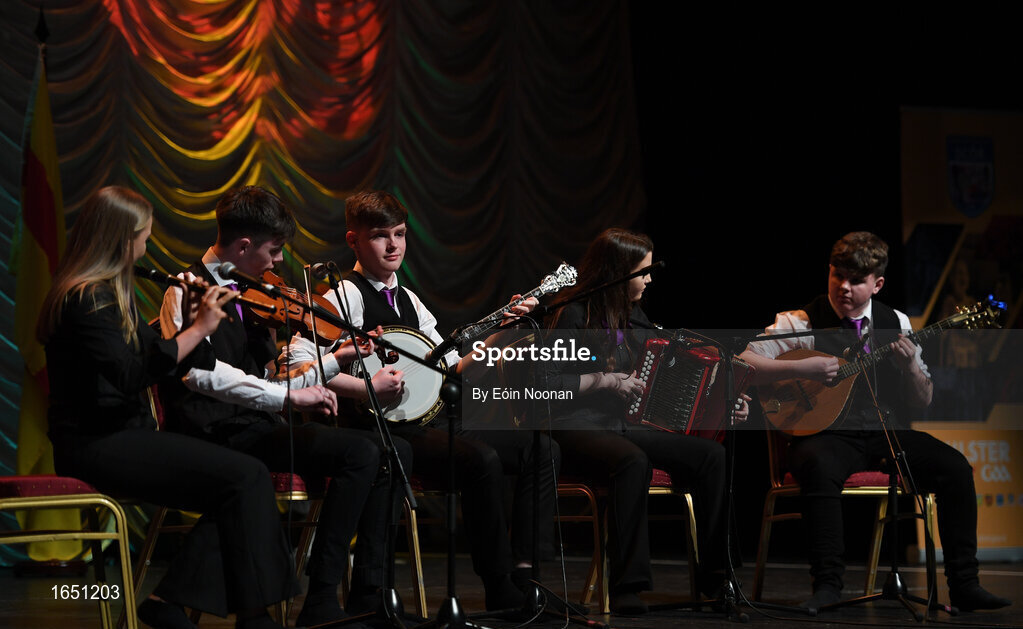 16 February 2019; Munster team from Kilshannig, Cork, Robert Dunne, Marc O Shea, Eoin Turner, Aoife Turner and Sarah Guiney competing in the Ceol Uirlise catagory during the Cream of The Crop at Scór na nÓg All Ireland Finals at St Gerards De La Salle Secondary School in Castlebar, Co Mayo. Photo by Eóin Noonan/Sportsfile