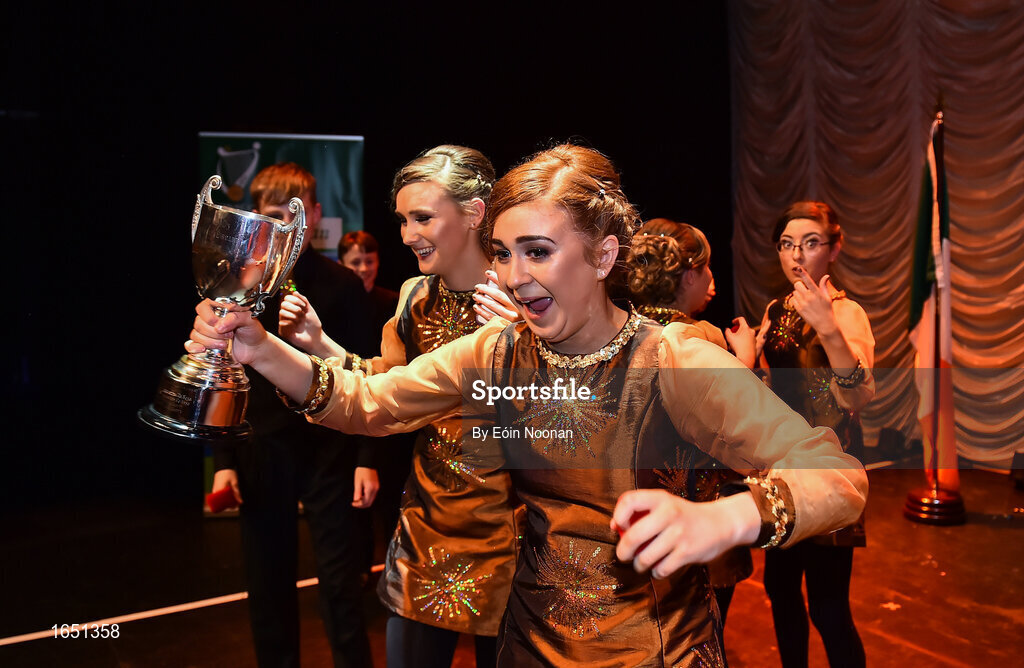 16 February 2019; Representing Connacht, Emily Greaney from Abbeyknockmoy, Galway celebrates with the cup after winning the Rince Seit catagory during the Cream of The Crop at Scór na nÓg All Ireland Finals at St Gerards De La Salle Secondary School in Castlebar, Co Mayo. Photo by Eóin Noonan/Sportsfile