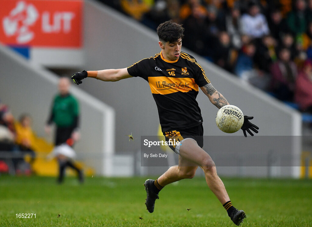 16 February 2019; Tony Brosnan of Dr Crokes kicks a point during the AIB GAA Football All-Ireland Senior Club Championship Semi-Final match between Mullinalaghta St Columba’s and Dr Crokes at Semple Stadium in Thurles, Tipperary. Photo by Seb Daly/Sportsfile