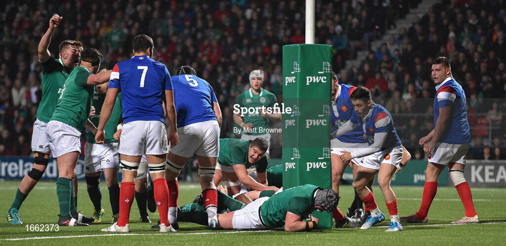 8 March 2019; Josh Wycherley of Ireland scores the first try during the U20 Six Nations Rugby Championship match between Ireland and France at Irish Independent Park in Cork. Photo by Matt Browne/Sportsfile