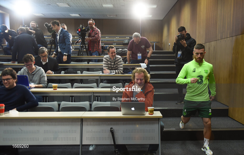 20 March 2019; Jack Byrne after greeting the media arrives for a Republic of Ireland press conference at the FAI National Training Centre in Abbotstown, Dublin. Photo by Stephen McCarthy/Sportsfile