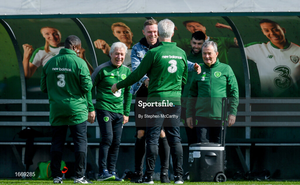 20 March 2019; Republic of Ireland manager Mick McCarthy and Aiden O'Brien, centre, with from left, assistant coach Terry Connor, equiment officer Mick Lawler and team doctor Dr Alan Byrne during a training session at the FAI National Training Centre in Abbotstown, Dublin. Photo by Stephen McCarthy/Sportsfile