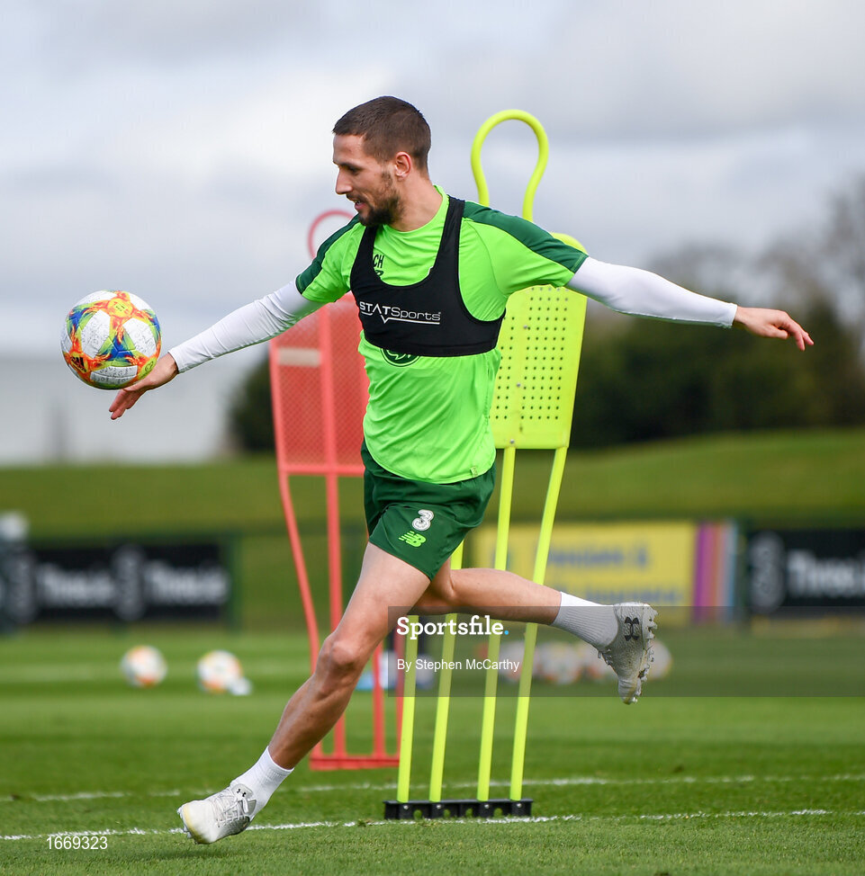 20 March 2019; Conor Hourihane during a Republic of Ireland training session at the FAI National Training Centre in Abbotstown, Dublin. Photo by Stephen McCarthy/Sportsfile