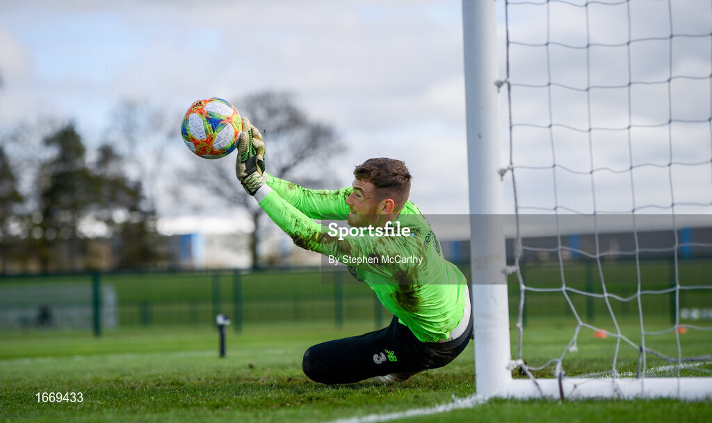 20 March 2019; Mark Travers during a Republic of Ireland training session at the FAI National Training Centre in Abbotstown, Dublin. Photo by Stephen McCarthy/Sportsfile