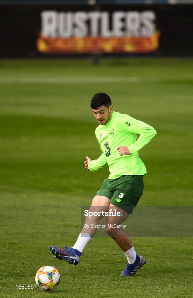 20 March 2019; John Egan during a Republic of Ireland training session at the FAI National Training Centre in Abbotstown, Dublin. Photo by Stephen McCarthy/Sportsfile