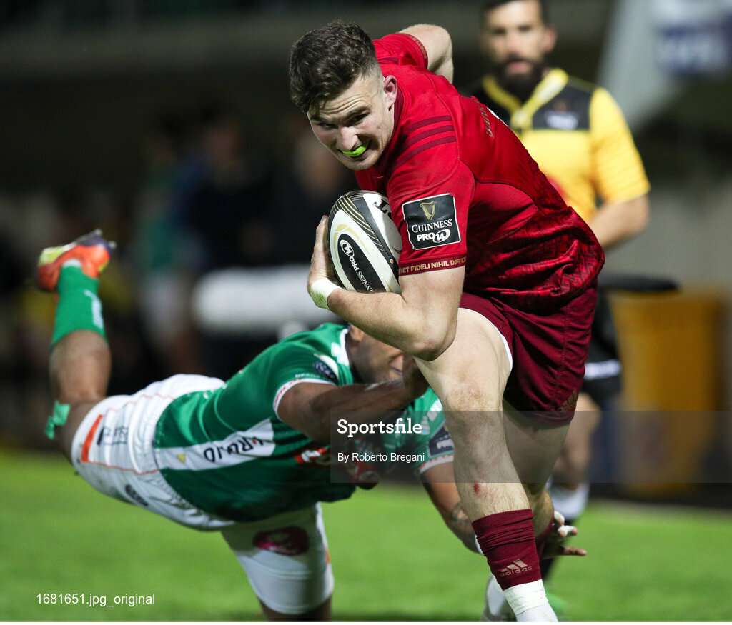 12 April 2019; Marco Zanon of Benetton  is tackled by Billy Holland of Munster and Rhys Marshall of Munster during the Guinness PRO14 Round 20 game between Benetton and Munster Rugby at Stadio di Monigo in Treviso, Italy. Photo by Roberto Bregani/Sportsfile