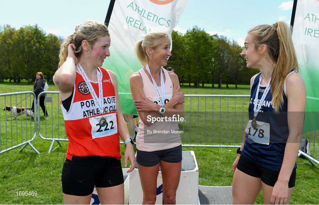 4 May 2019; Winner Catherina McKiernan of Annalee A.C, Cavan, with silver medallist Mary Mulhare of Portlaoise A.C. in Laois, left, and bronze medallist Bronagh Kearns of St. Senans A.C. in Kilkenny, after the Irish Runner 5k in conjunction with the AAI National 5k Championships, Phoenix Park in Dublin. Photo by Brendan Moran/Sportsfile