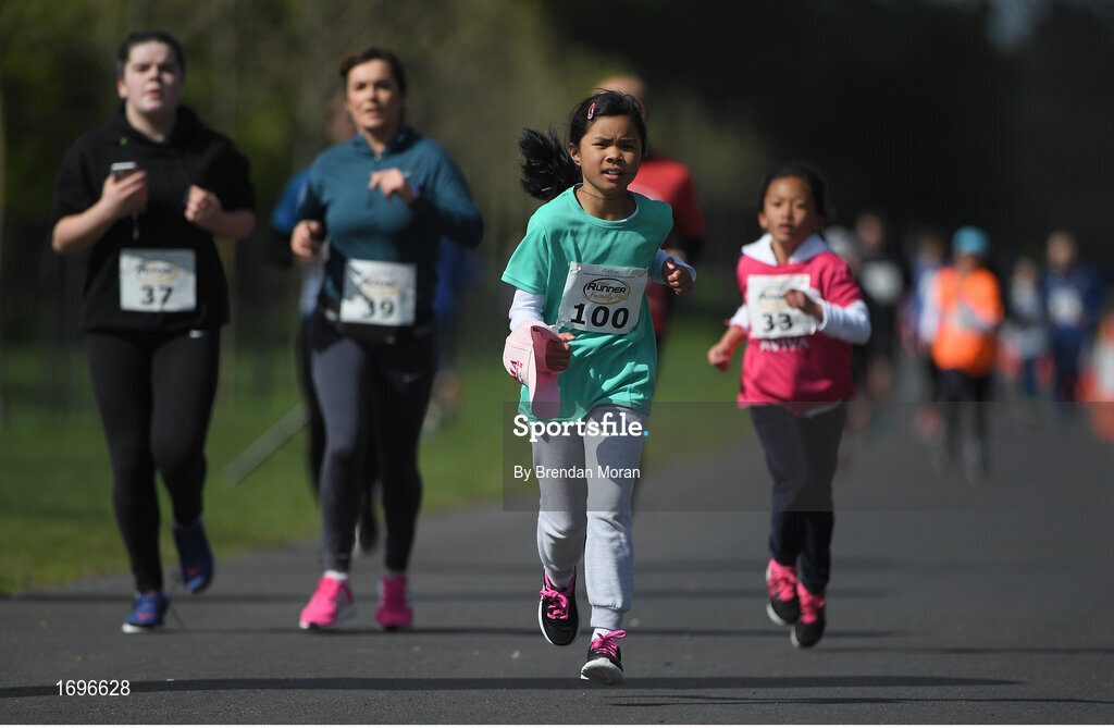 4 May 2019; Participants competing in the Family Mile at the Irish Runner 5k in conjunction with the AAI National 5k Championships, Phoenix Park in Dublin. Photo by Brendan Moran/Sportsfile