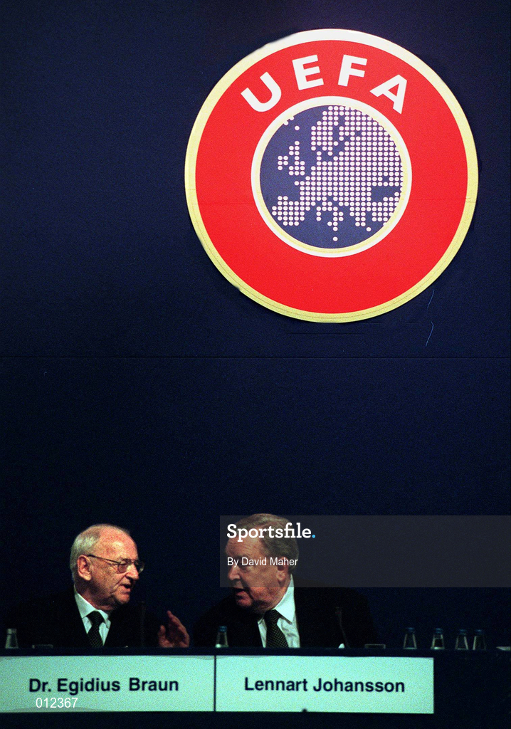 30 April 1998; UEFA President Lennart Johansson, right, and Dr. Egidurs Braun, Vice President and Treasurer during the UEFA Congress at the Jury's Hotel in Dublin. Photo by David Maher/Sportsfile