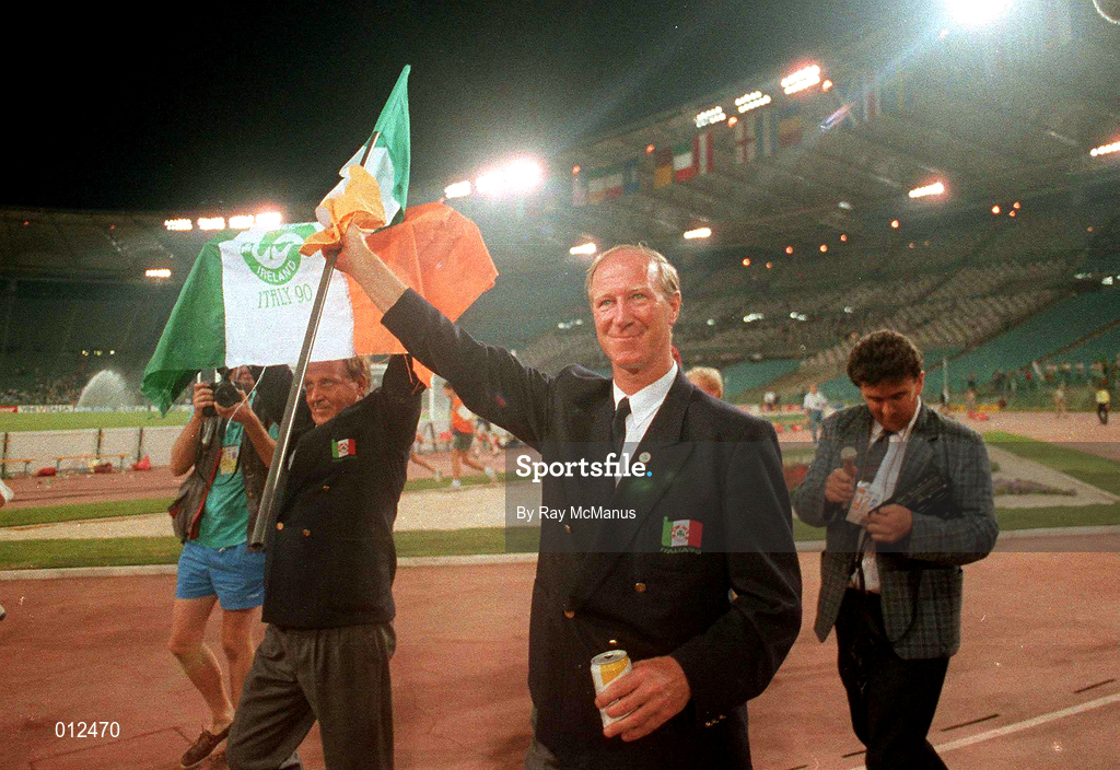 30 June 1990; Republic of ?Ireland manager Jack Charlton waves to the supporters following his side's defeat in the FIFA World Cup 1990 Quarter-Final between Italy and Republic of Ireland at the Stadio Olimpico in Rome, Italy. Photo by Ray McManus/Sportsfile